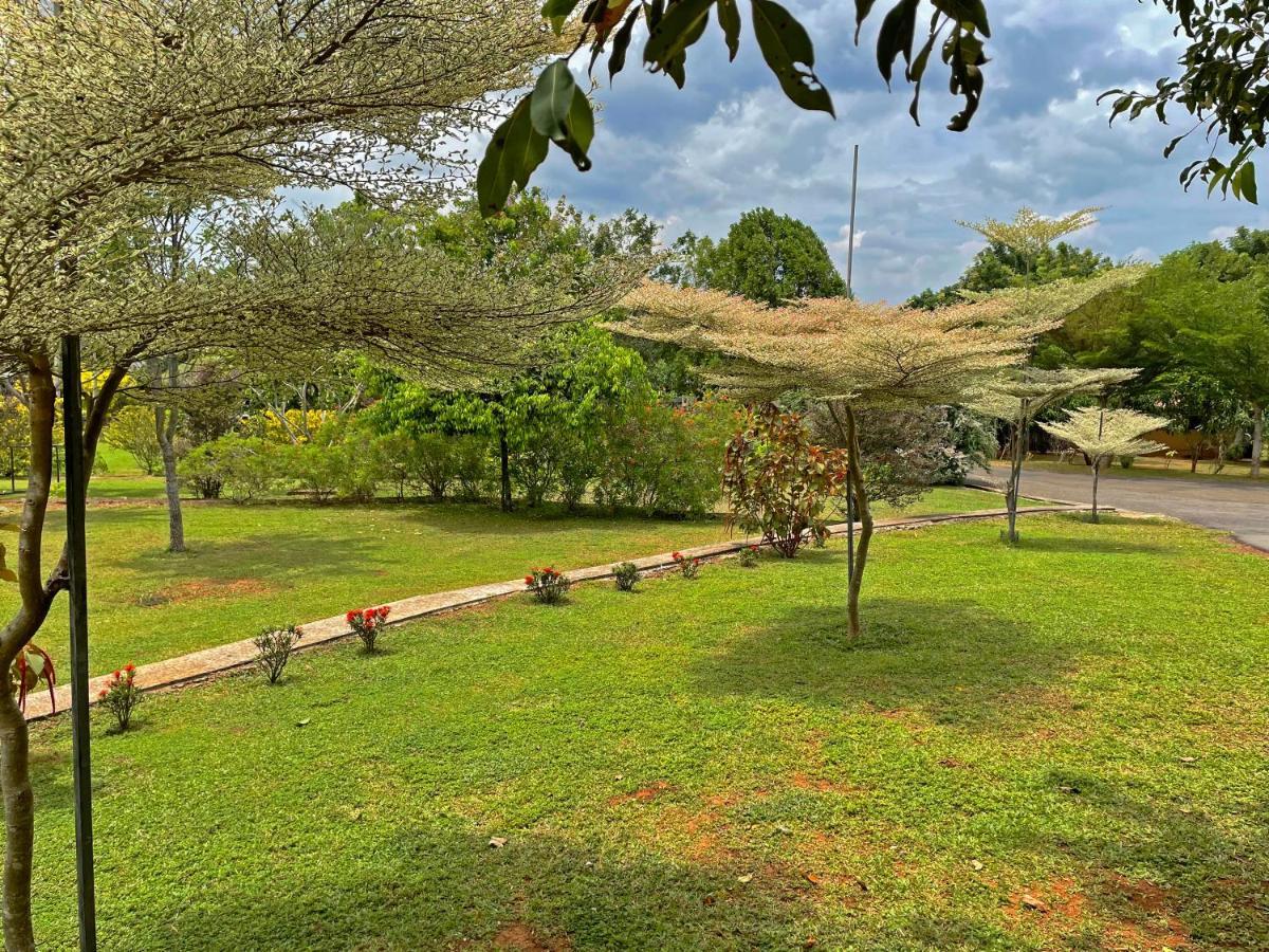 Birds Resort Hambantota Exterior foto